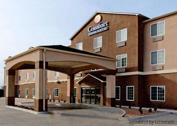 Comfort Inn & Suites Near Bethel College Newton Εξωτερικό φωτογραφία