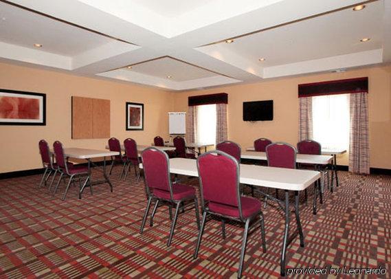 Comfort Inn & Suites Near Bethel College Newton Ανέσεις φωτογραφία
